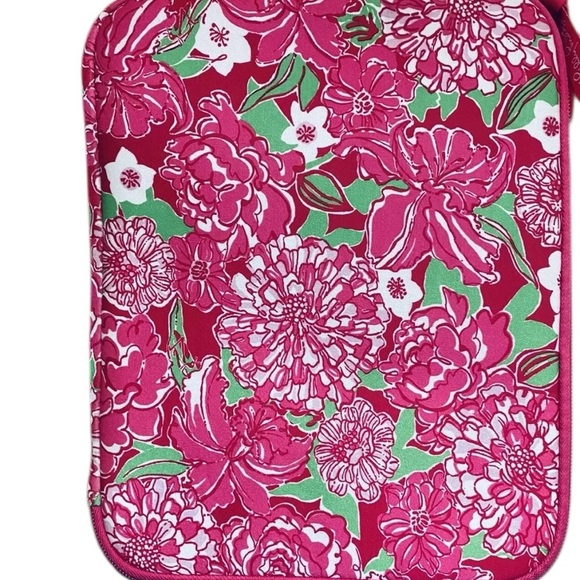 Lilly Pulitzer HOT PINK Neoprene Case 8” X 10” For iPad Mini Or Any Small Tablet - Picture 8 of 11
